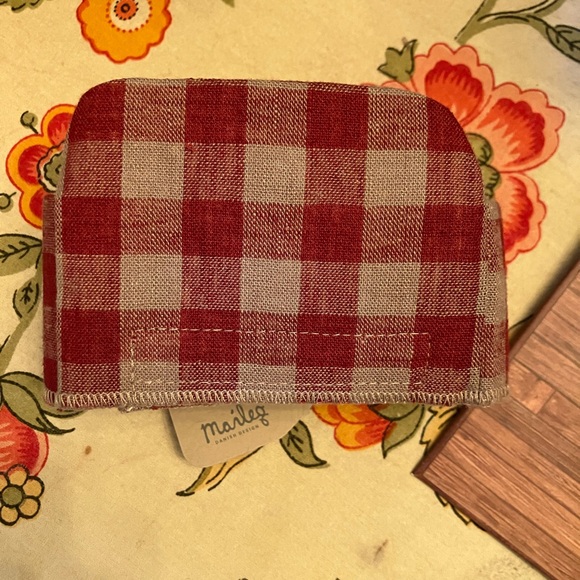 Maileg Christmas Bundle Retired Mouse Figurines with Sleigh and Accessories - Picture 7 of 13